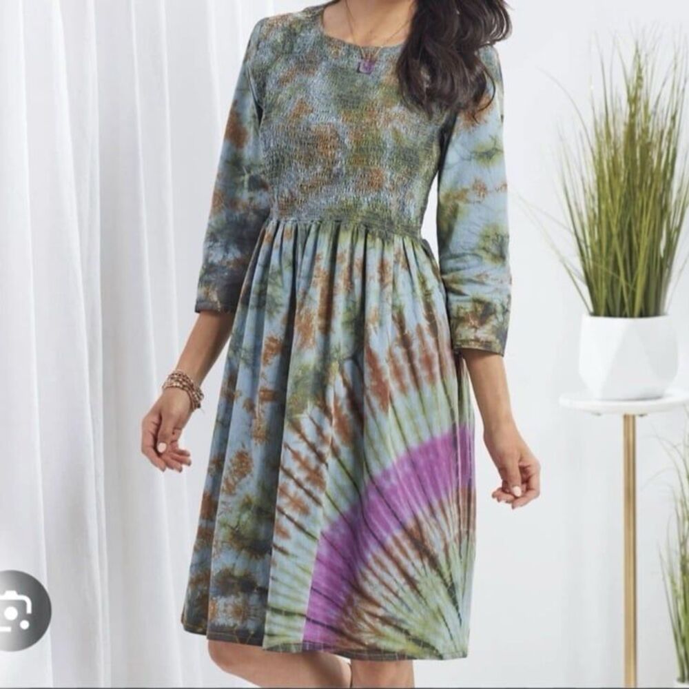 The Pyramid Collection Tie Dye Smocked Shirred Dress Generous Plus Size